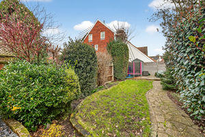 Photo 5- click for photo gallery